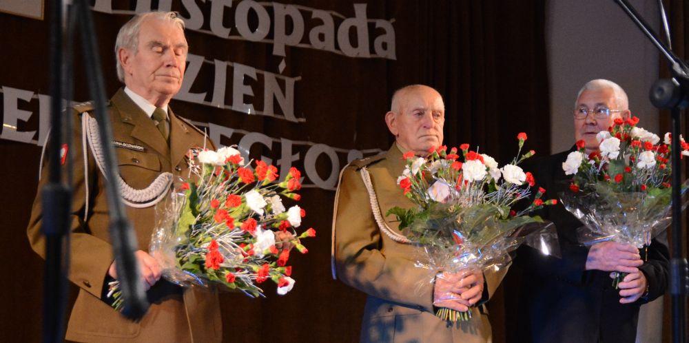 Polonezem do niepodległości - galeria zdjęć