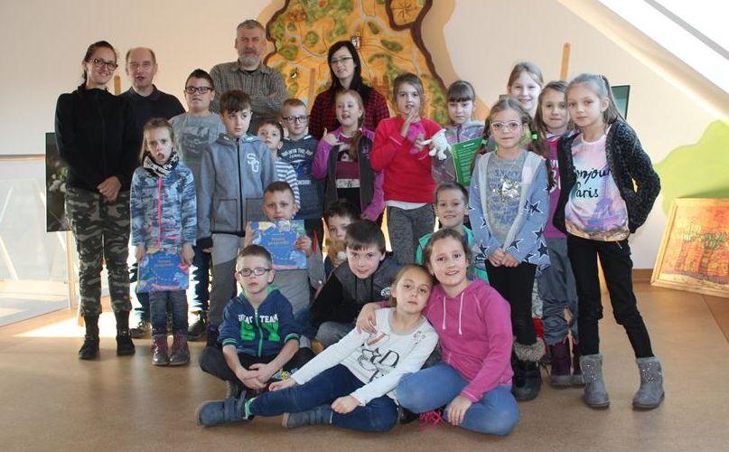 Lekcja przyrodnicza w Szkółce Leśnej
