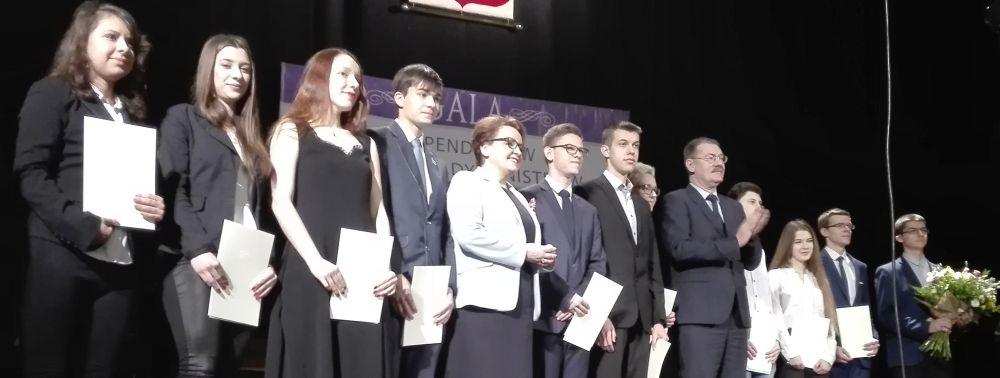 Stypendia premiera