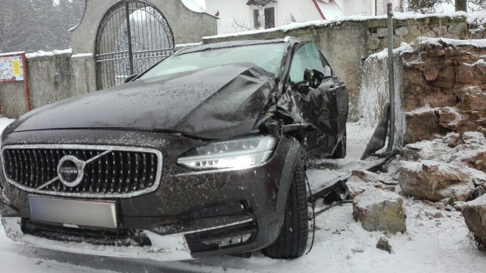 Volvo na murze