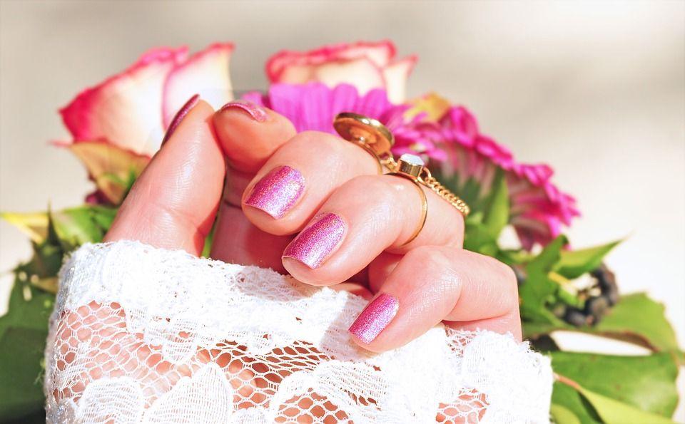 Manicure hybrydowy ? jeszcze paznokcie czy już dzieła sztuki? 