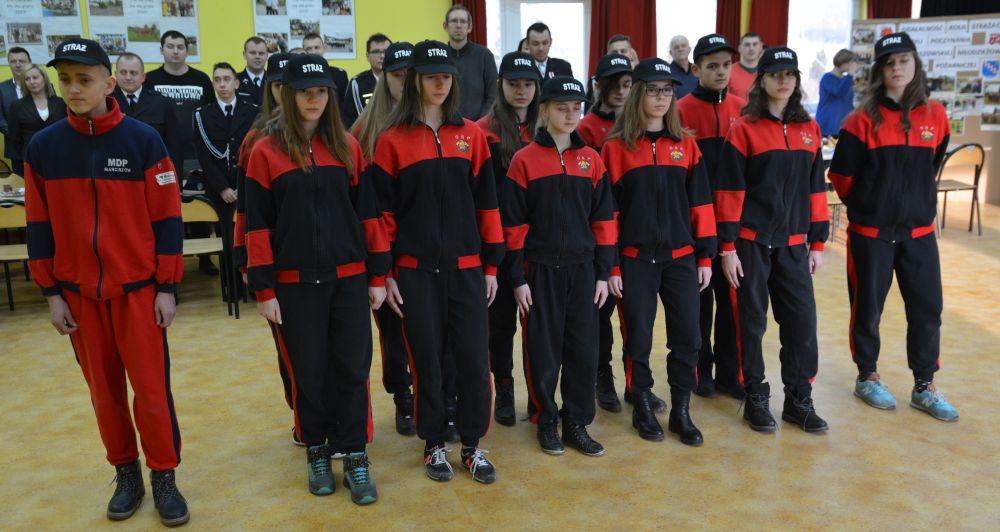 Nowi strażacy - galeria zdjęć