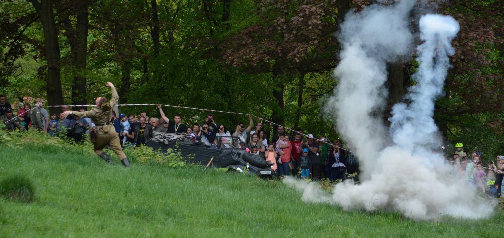 Strzelanie na parkówce