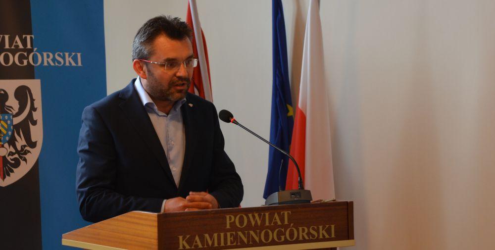 20 zł mniej