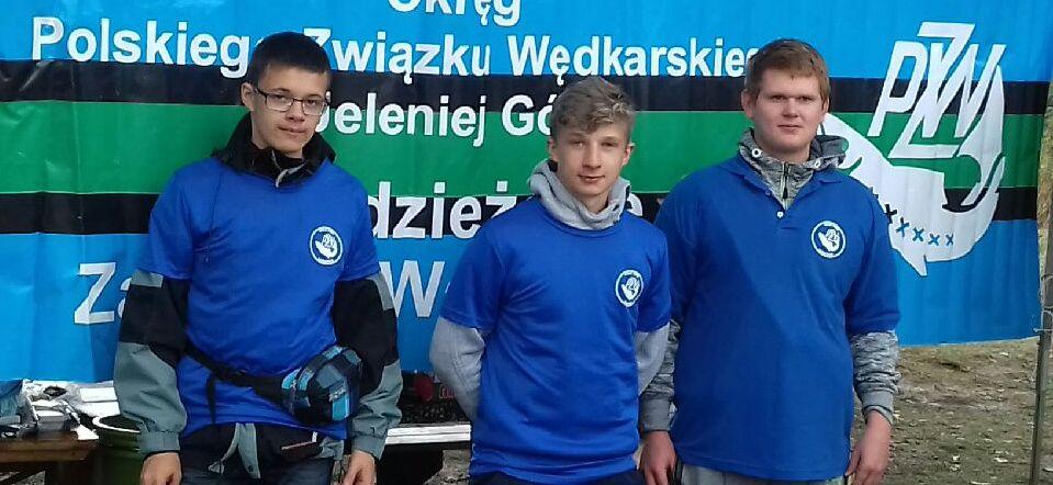 Okonek na podium