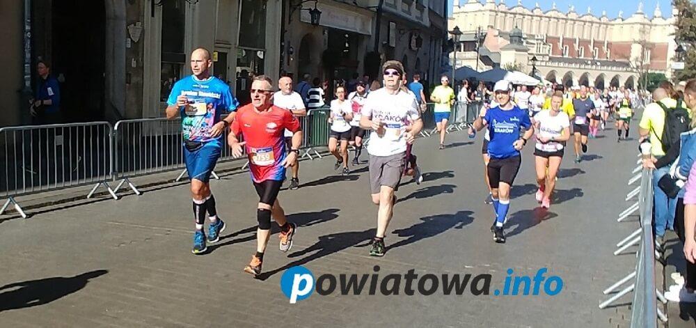 Z powiatu do Krakowa