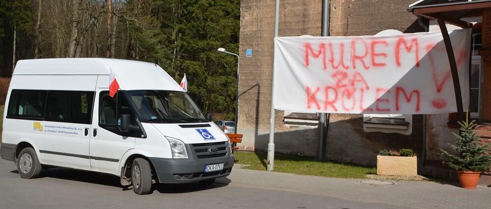 Murem za Królem