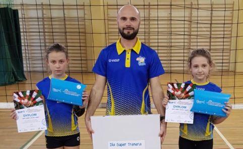 AMS MINI VOLLEY zagra w finale