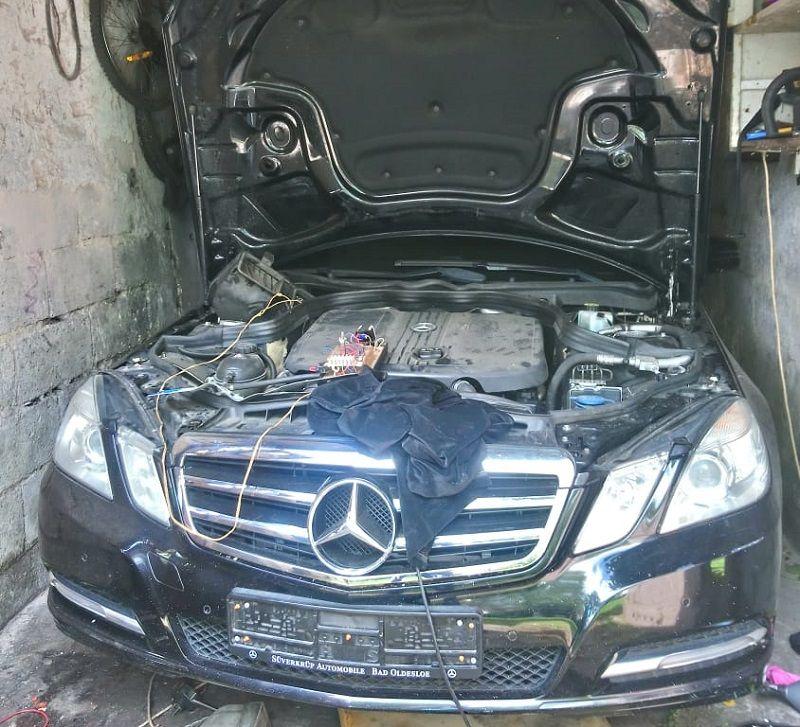 Odzyskany mercedes - wideo
