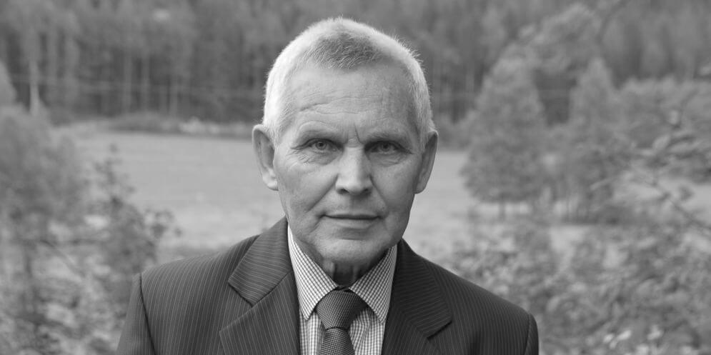 Zmarł F. Walka