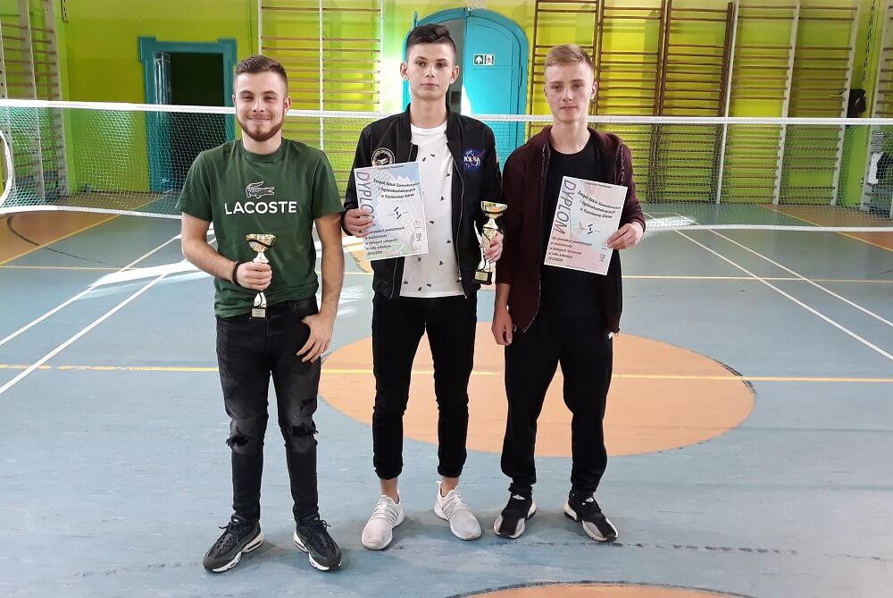 Powiatowy badminton - licealiada