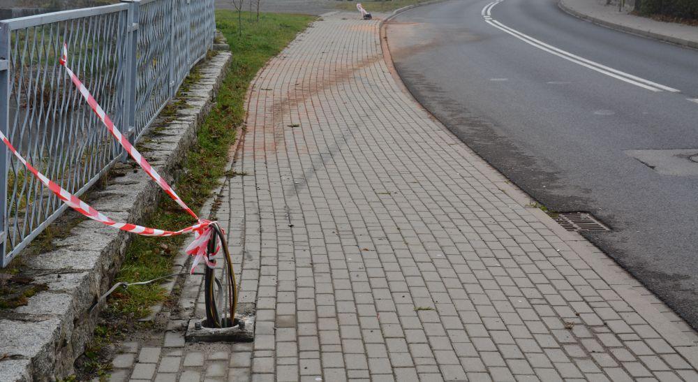 Ściął latarnie