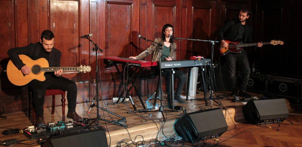 Koncert listopada