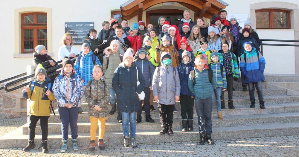 O ogniu znanym i nieznanym w Sudeckiej Zagrodzie Edukacyjnej w Dobkowie