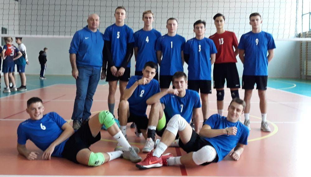 Powiatowy finał siatkówki