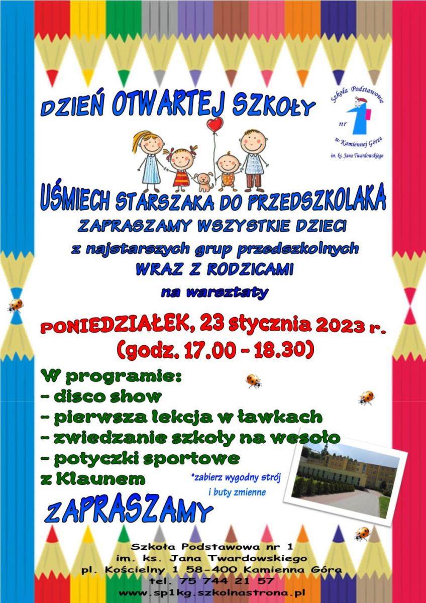 Uśmiech starszaka do przedszkolaka