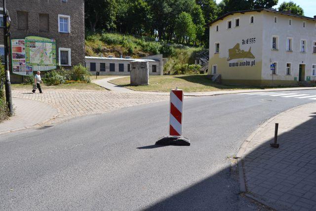 Dziura w jezdni