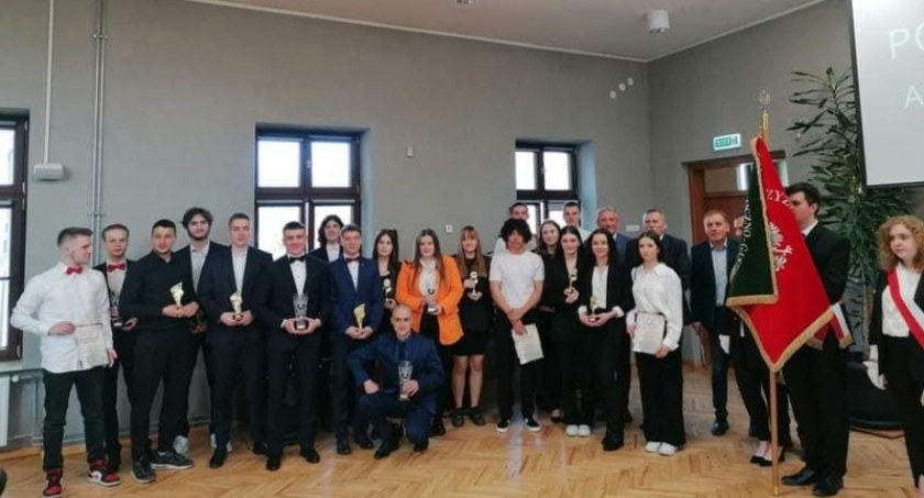 Zakończenie roku szkolnego klas maturalnych