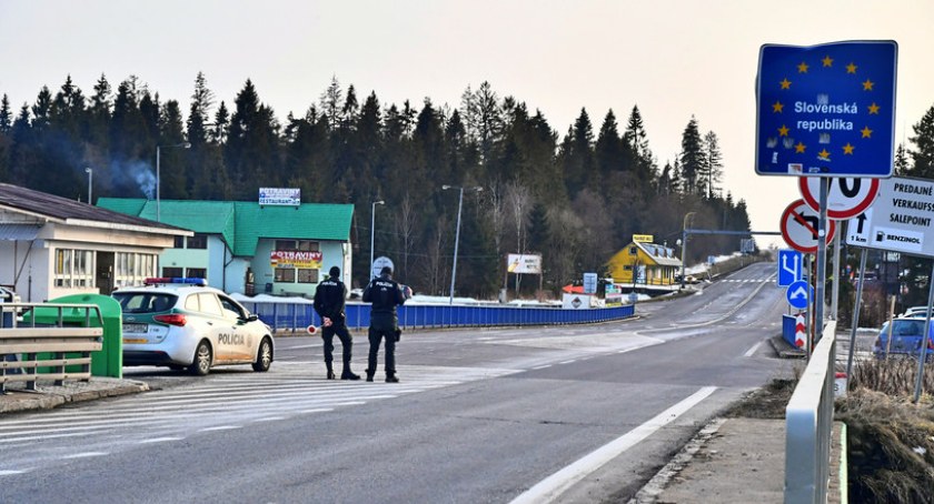 Od 24 maja Słowacja przywraca kontrole na granicach