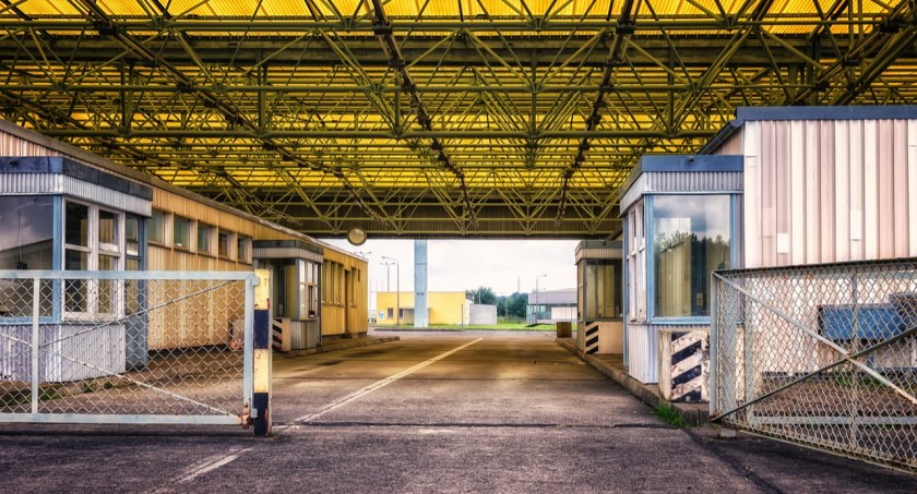 Terminal w Zwardoniu: Kontrowersyjna Inwestycja na Granicy Czasu