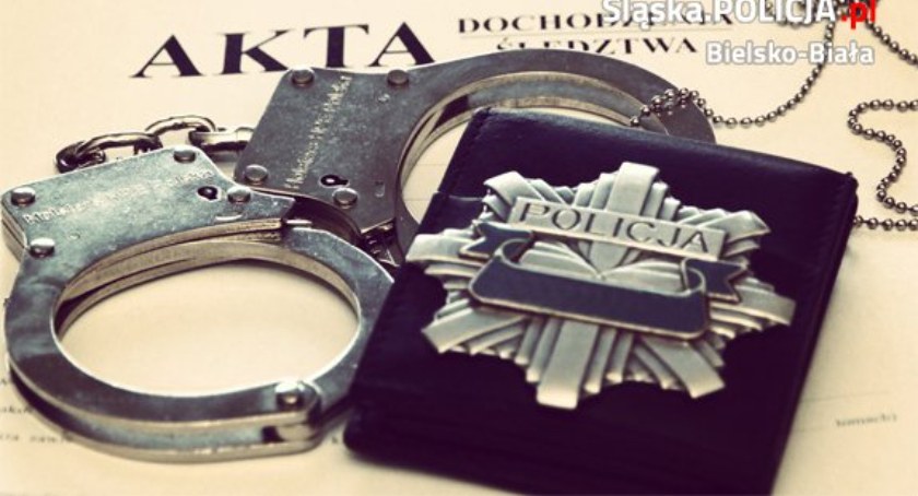 Dwóch poszukiwanych wpadło w ręce policji