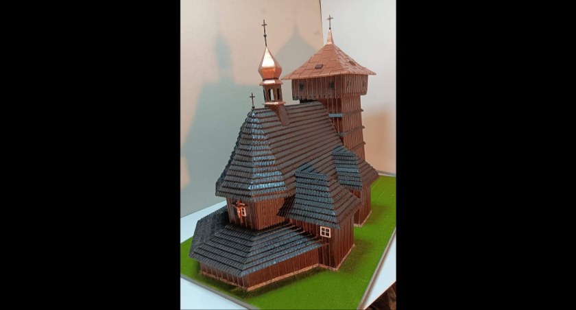 Miniatura drewnianego kościoła ze starego Żywca