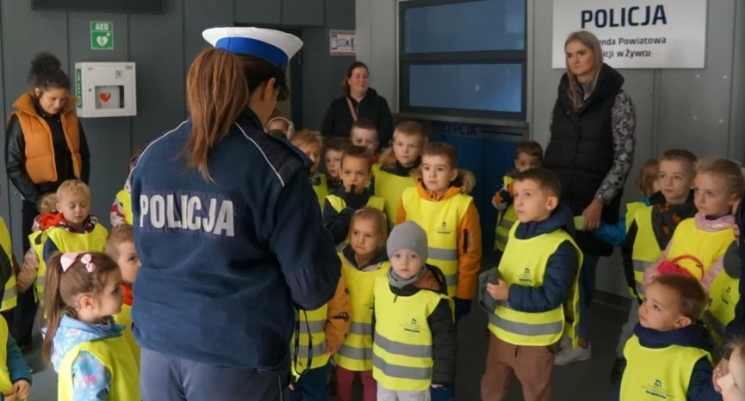 ODWIEDZILI ŻYWIECKICH POLICJANTÓW