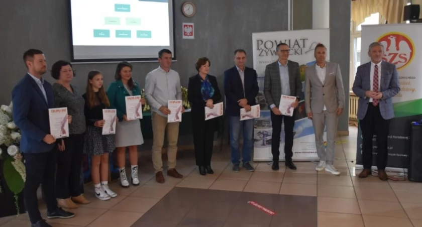 PODSUMOWANIE WSPÓŁZAWODNICTWA SPORTOWEGO SZKÓŁ W POWIECIE ŻYWIECKIM ZA ROK 2022/2023