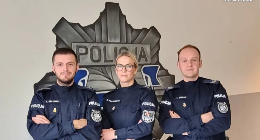Policjanci uratowali młodą kobietę 