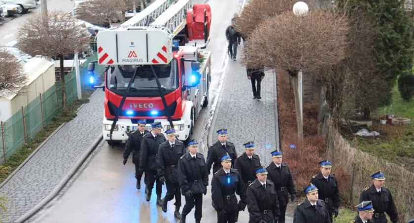 Rodzina I strażacy pożegnali śp. st. ogn. Grzegorza Piecha 