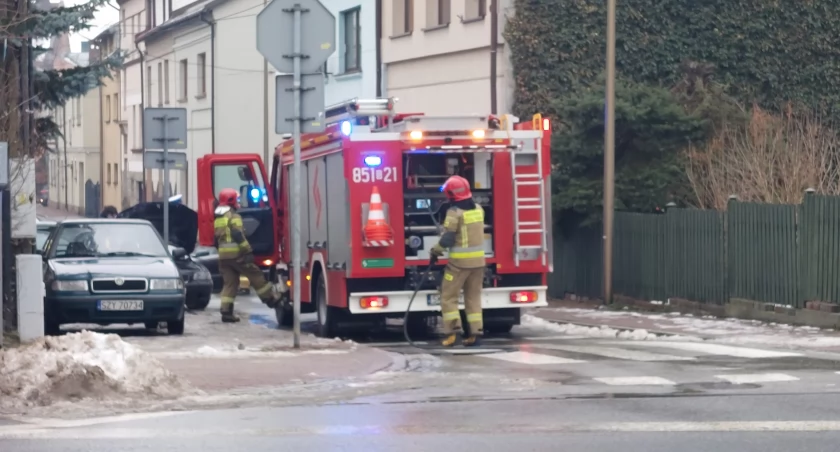 Pożar samochodu na ul. Poniatowskiego 