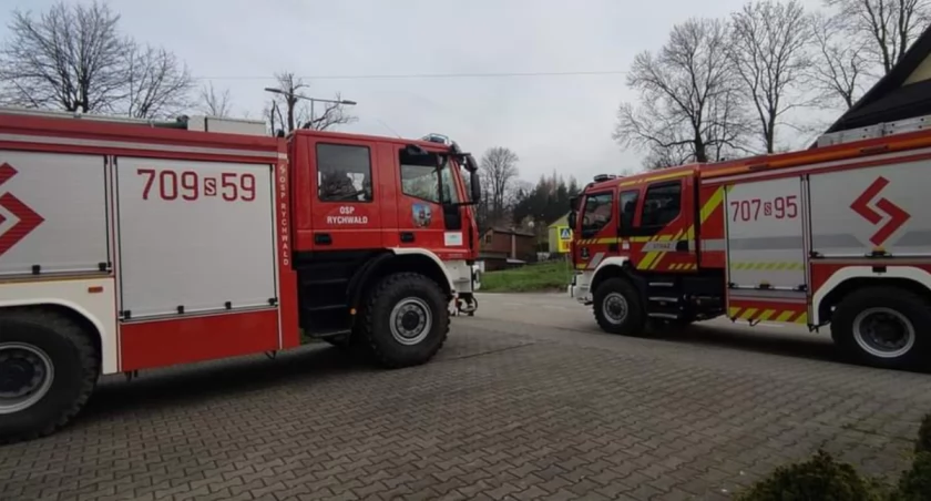 OSP Rychwałd zabezpieczał drogę krzyżową