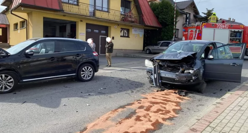 Wypadek przed remizą w Pietrzykowicach 