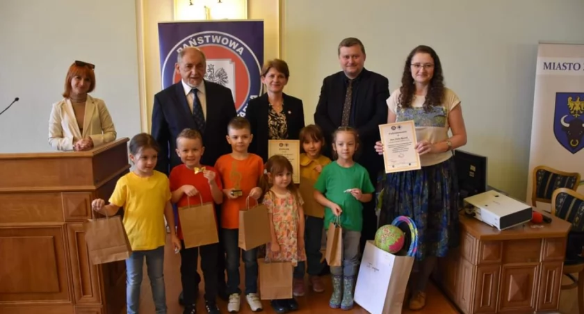 Powiatowy konkurs piosenki Wyśpiewaj mi Zdrowie 