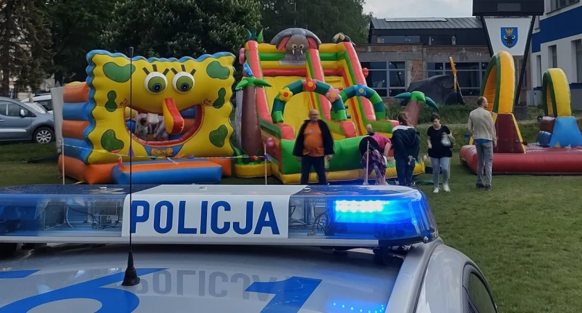 Policjanci wsparli charytatywny piknik dla Leosia 