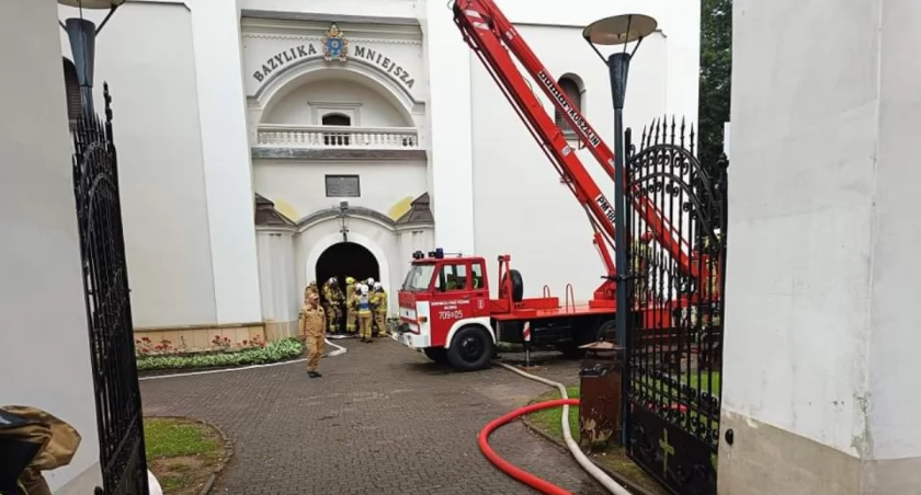 Pożar Bazyliki w Rychwałdzie. Na szczęście to tylko Ćwiczenia 