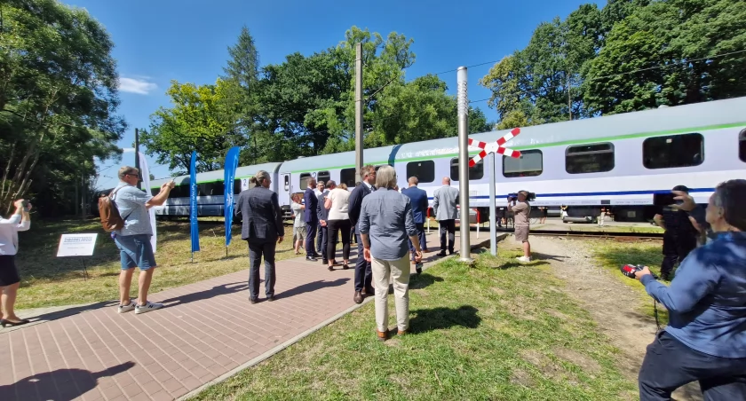 Modernizacja Linii Kolejowej Sucha Beskidzka – Żywiec: Lepsze Podróże na Południu Polski