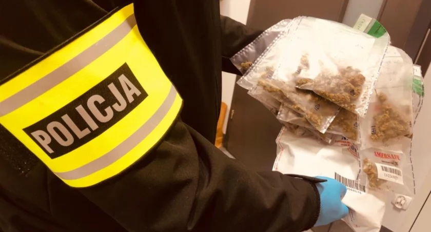 Bielscy Policjanci znaleźli kilogram narkotyków 