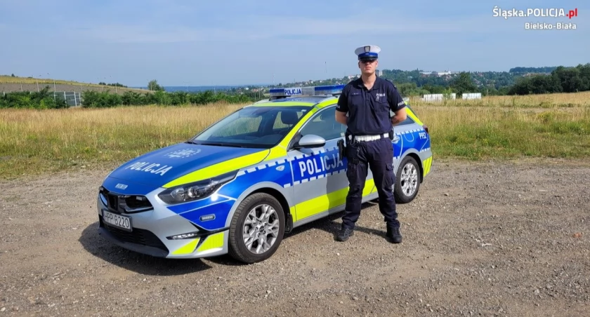 Policjant z bielskiej drogówki ratuje życie w czasie wolnym
