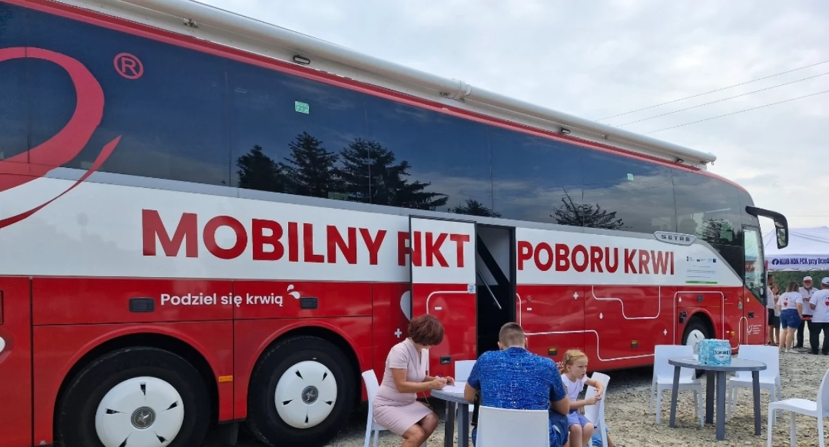 Piękna Akcja Krwiodawstwa w Rychwałdzie podczas Święta Wojska Polskiego