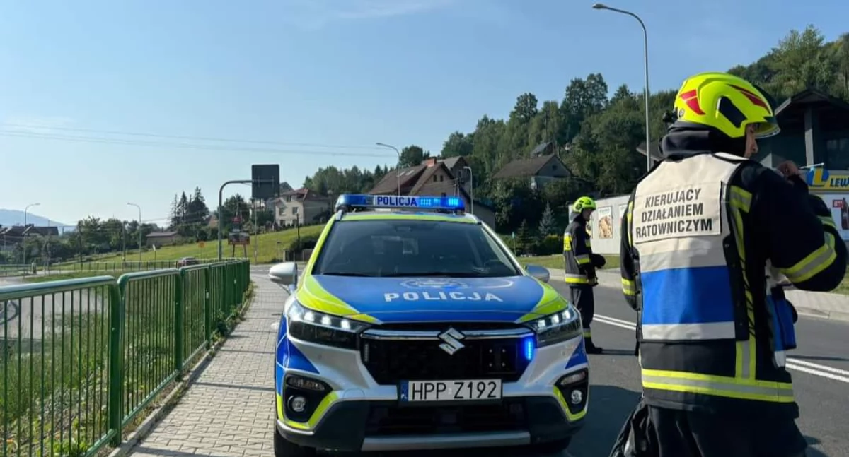Kolizja dwóch samochodów osobowych w Międzybrodziu Bialskim, ul. Żywiecka