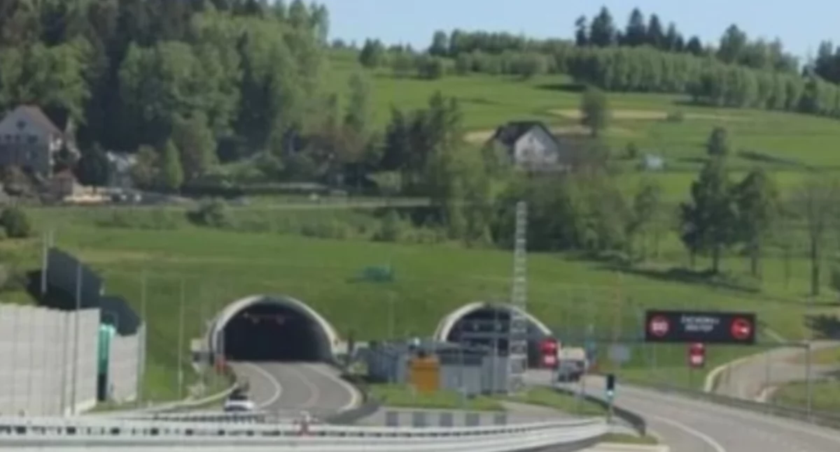 Nowe opłaty dla ciężarówek i autobusów na wybranych odcinkach dróg S1 i S7 już od 1 listopada