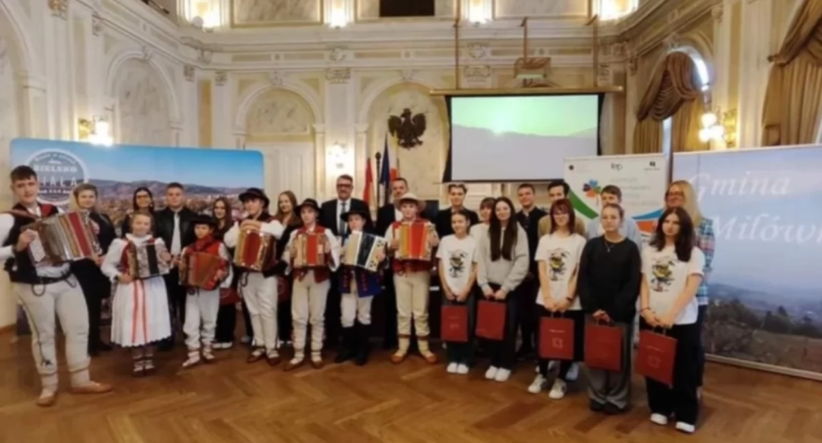 Nowa era współpracy i inspiracji – wyjątkowy dzień młodzieży z Milówki i Bielska-Białej