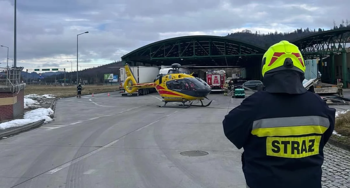Zwardoń: Akcja ratunkowa po zawaleniu ściany – poszkodowany przetransportowany śmigłowcem LPR