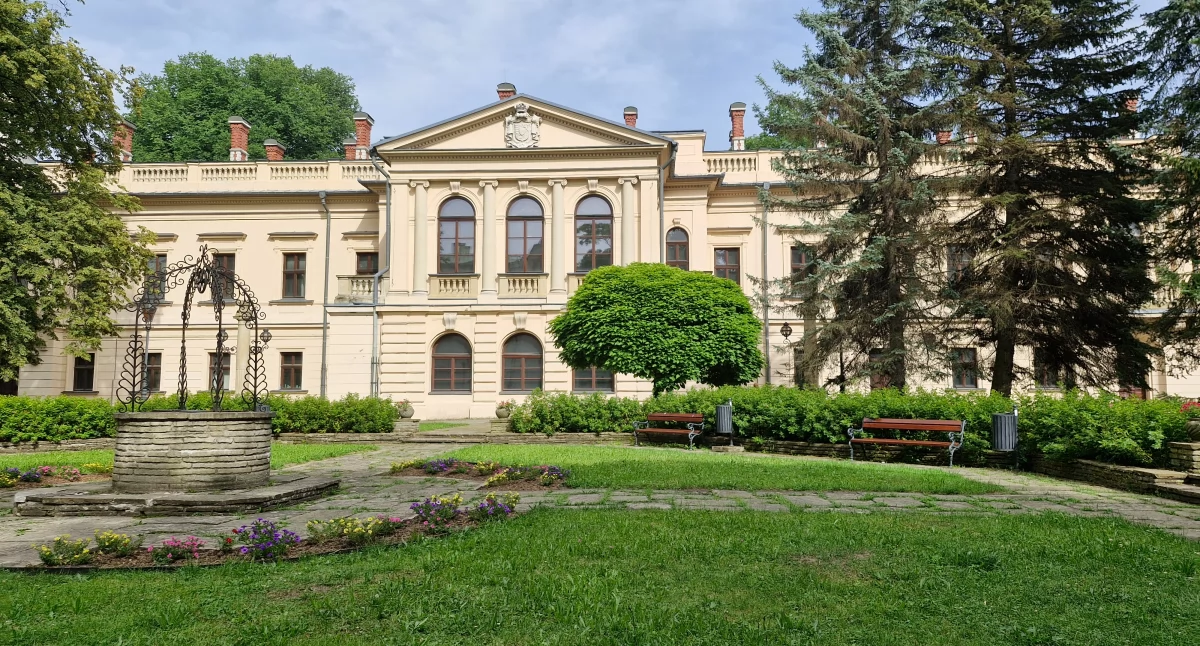 Co dalej z Pałacem Habsburgów w Żywcu? Nowe decyzje Rady Powiatu