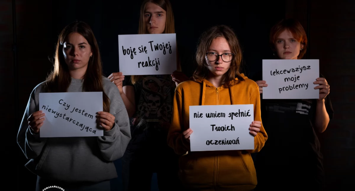 Osamotnienie wśród młodych osób ma wiele twarzy