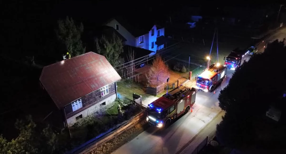 Pożar sadzy w kominie w Międzybrodziu Bialskim