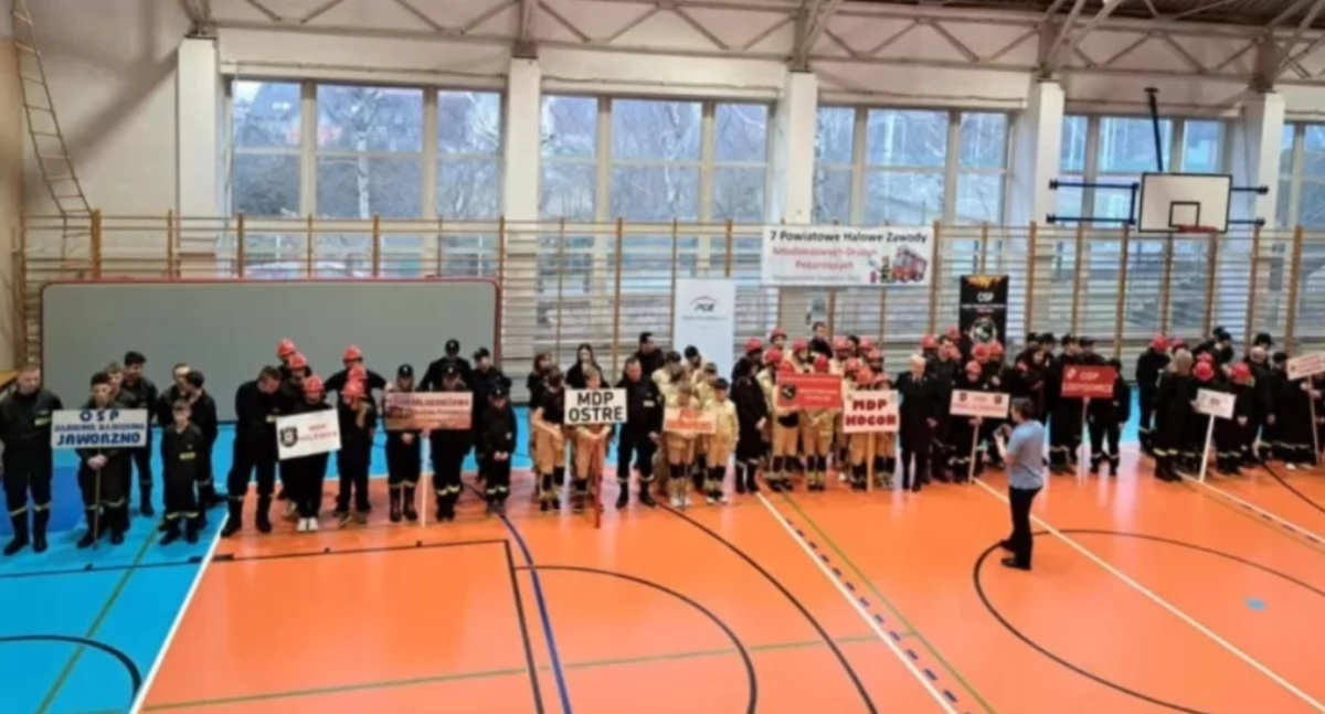 Młodzi strażacy w ogniu sportowej rywalizacji