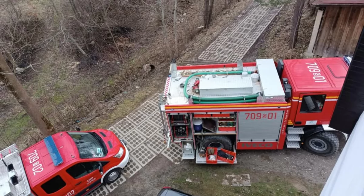 Pożar sadzy w przewodzie kominowym w Ciścu