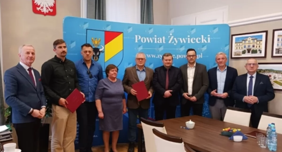 Nowoczesna hala sportowa w Żywcu coraz bliżej!